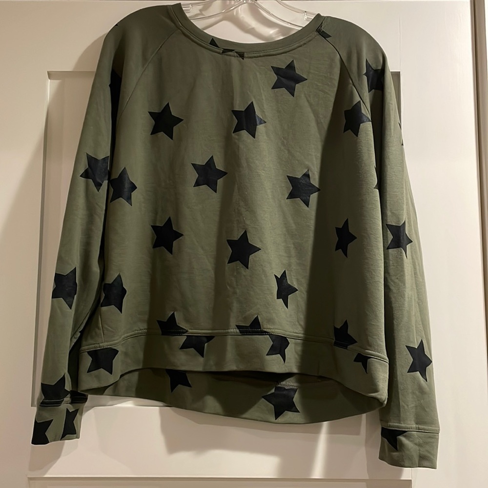 For The Republic Star Long Sleeve tee/ Lightweight sweatshirt